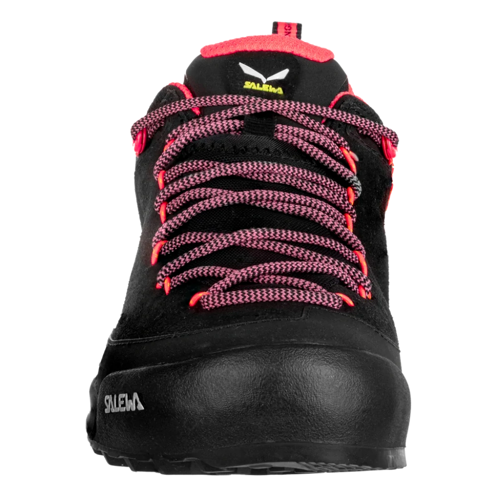 Boty Salewa Wildfire Leather GTX dámské Black/Fluo Coral