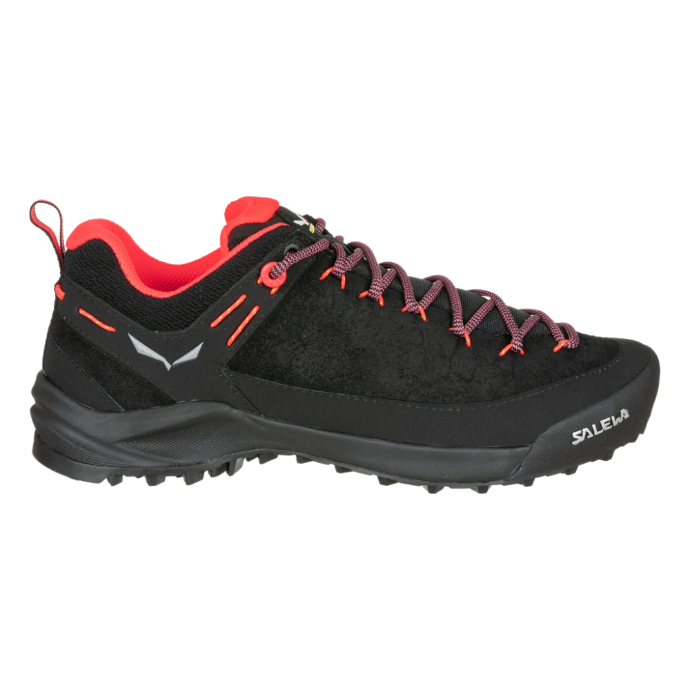 Boty Salewa Wildfire Leather dámské Black/Fluo Coral
