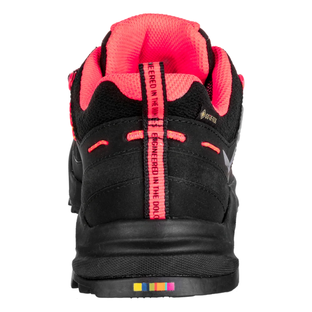Boty Salewa Wildfire Leather GTX dámské Black/Fluo Coral